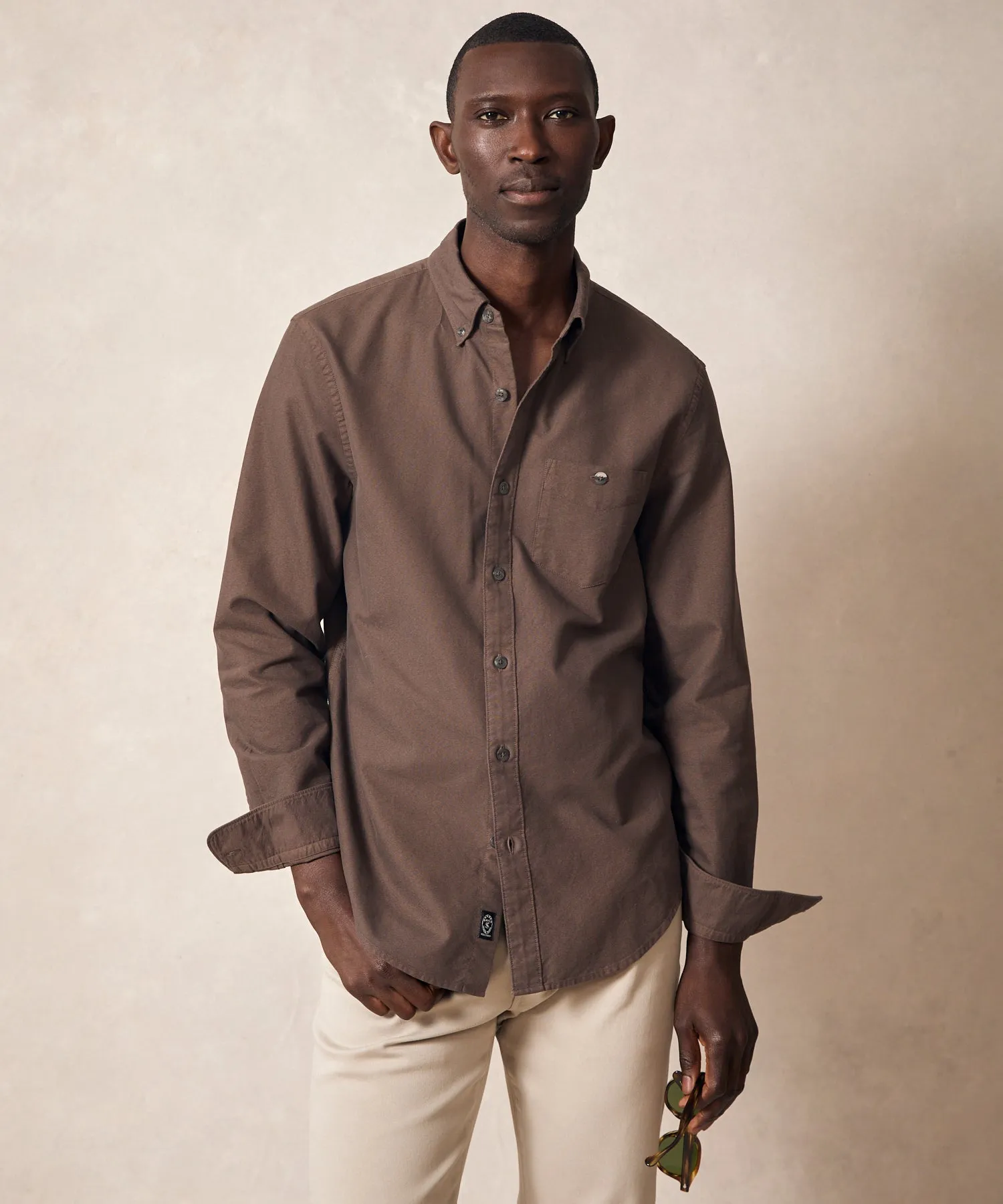 Garment-Dyed Favorite Oxford in Brown