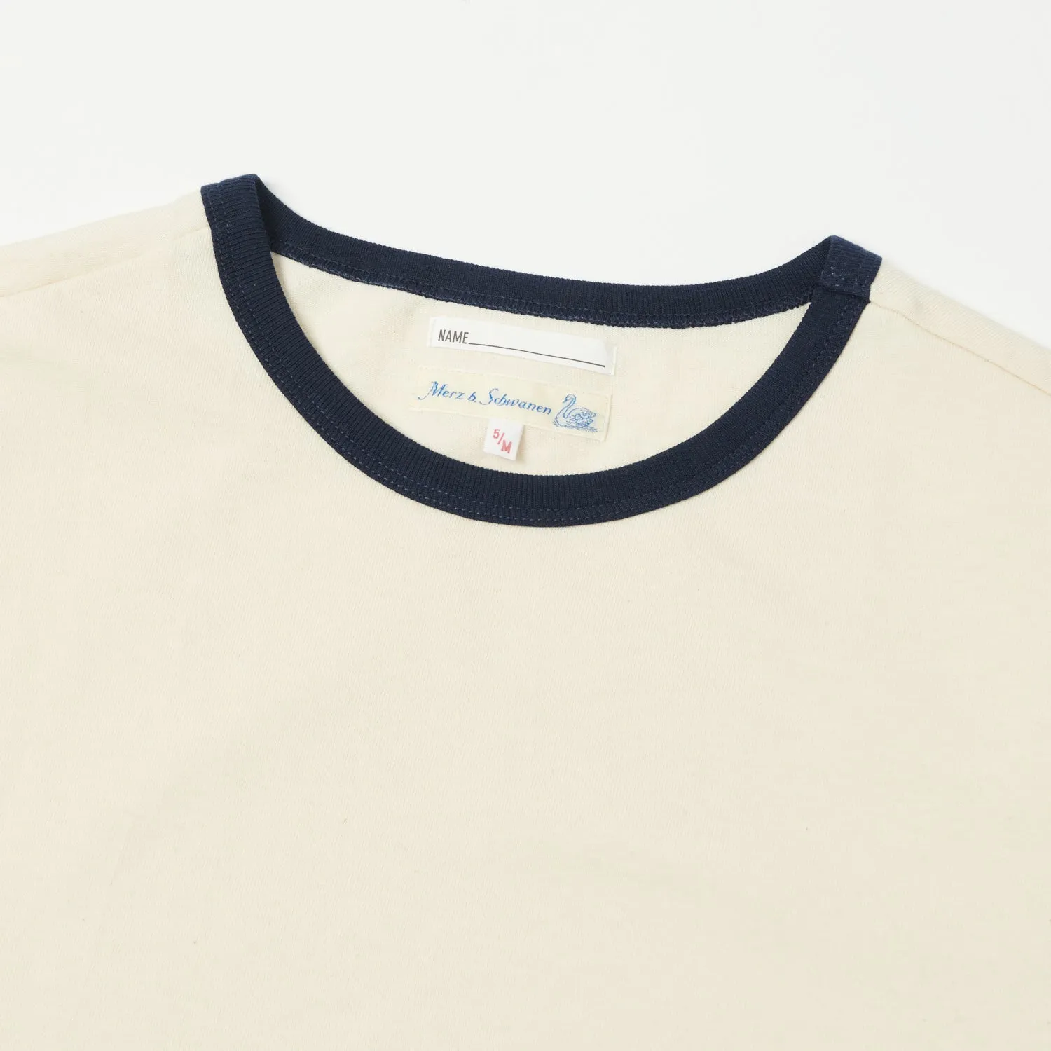 Merz b. Schwanen TR215B Retro Sport Tee - Nature/Ink Blue