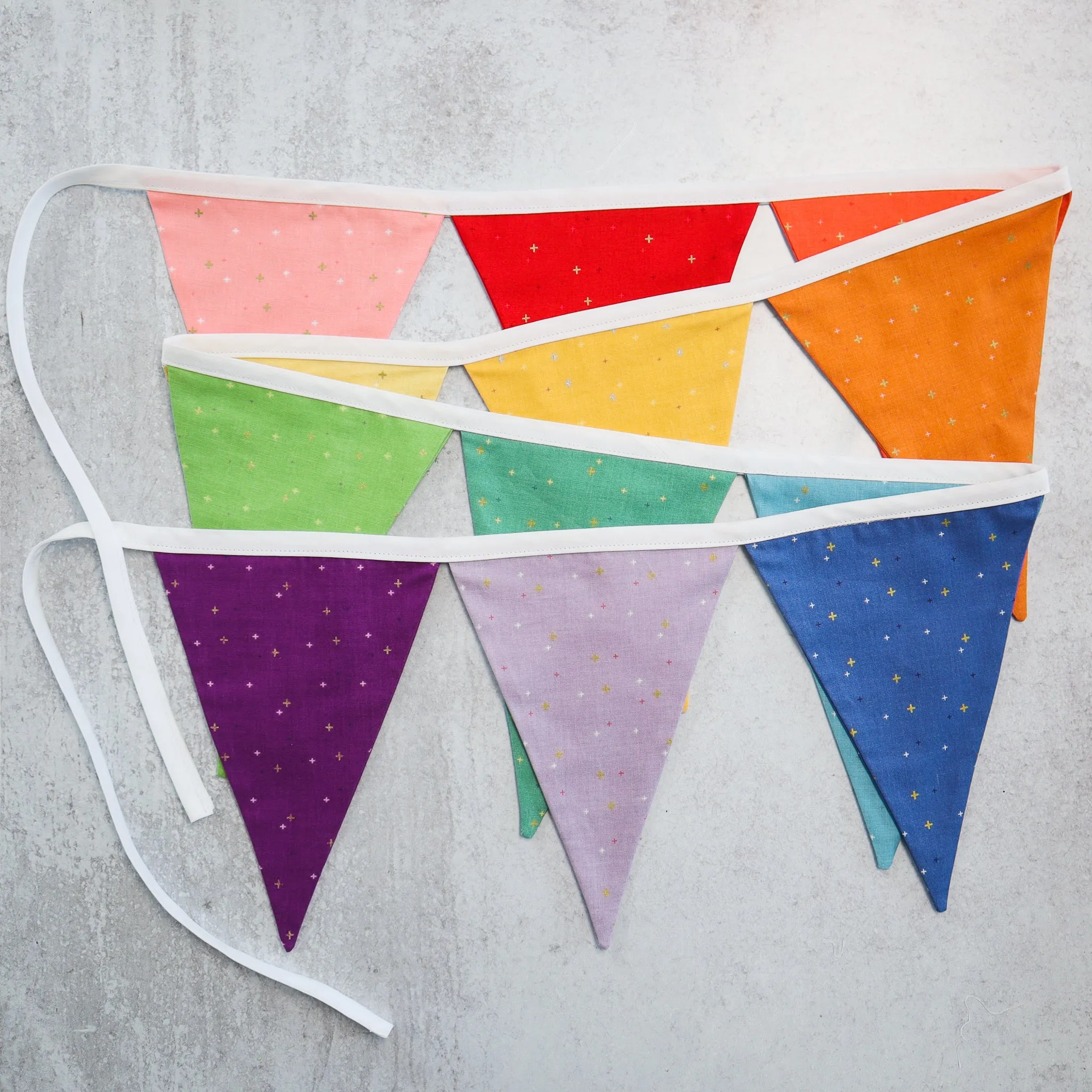 Pennant Banner - Beginner Sewing Pattern & Video Tutorial