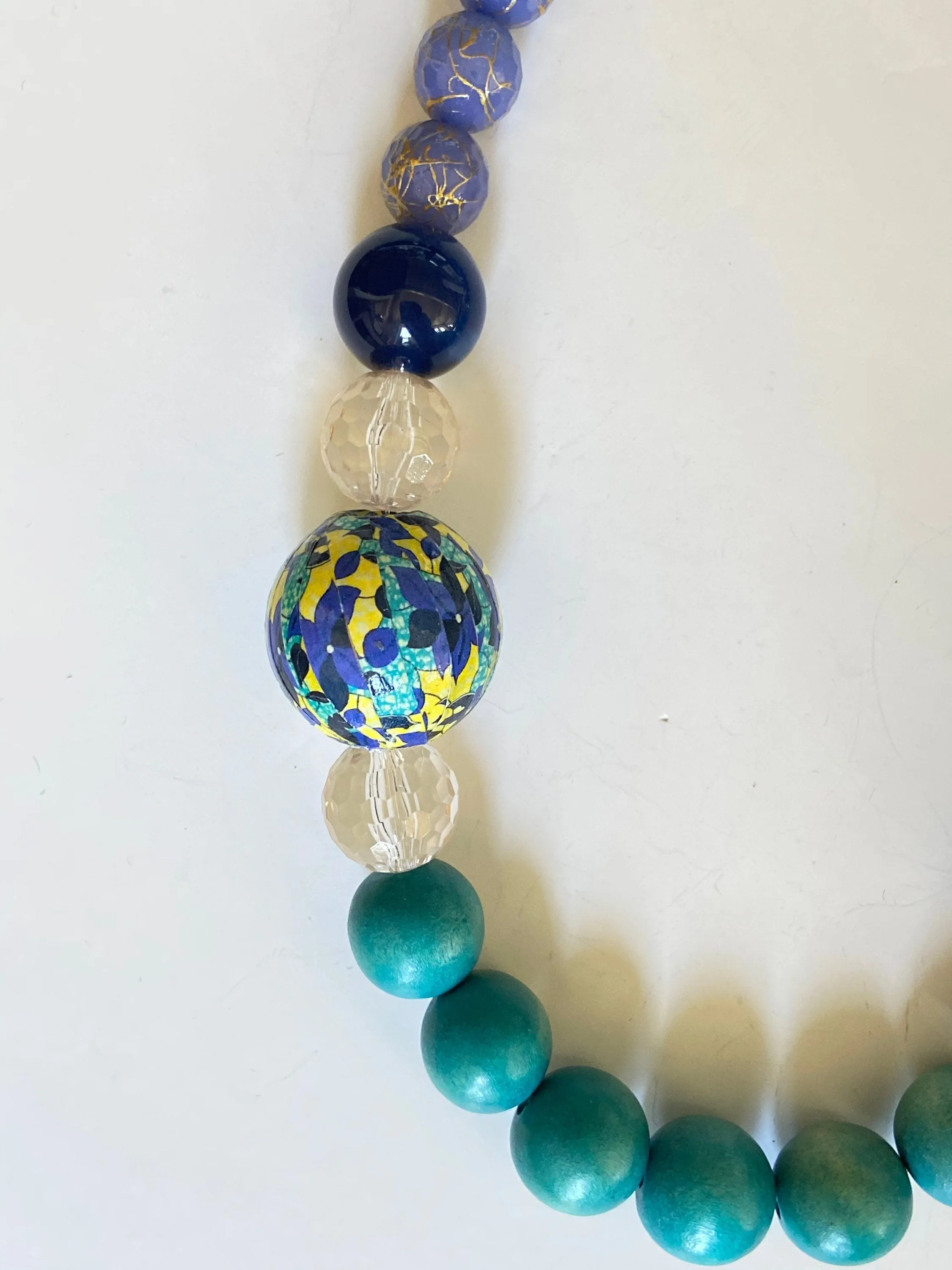 Queen Mum Royals Choker Necklace