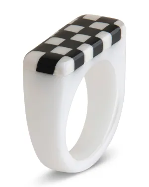 Retro Chequer Resin Ring