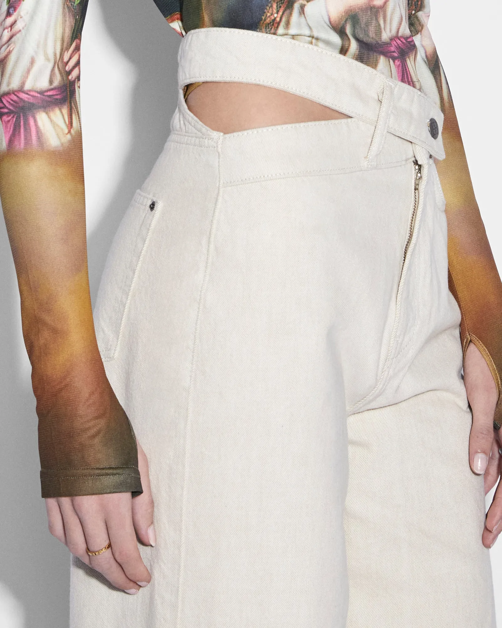 STRIDER DETTACHED JEAN ECRU