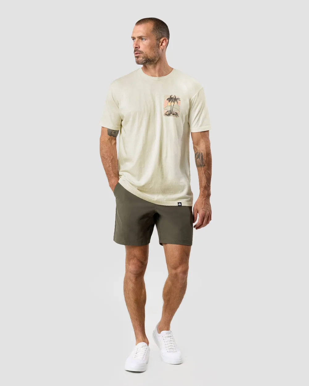 Vintage Sunlit Sway T-Shirt with Retro Design