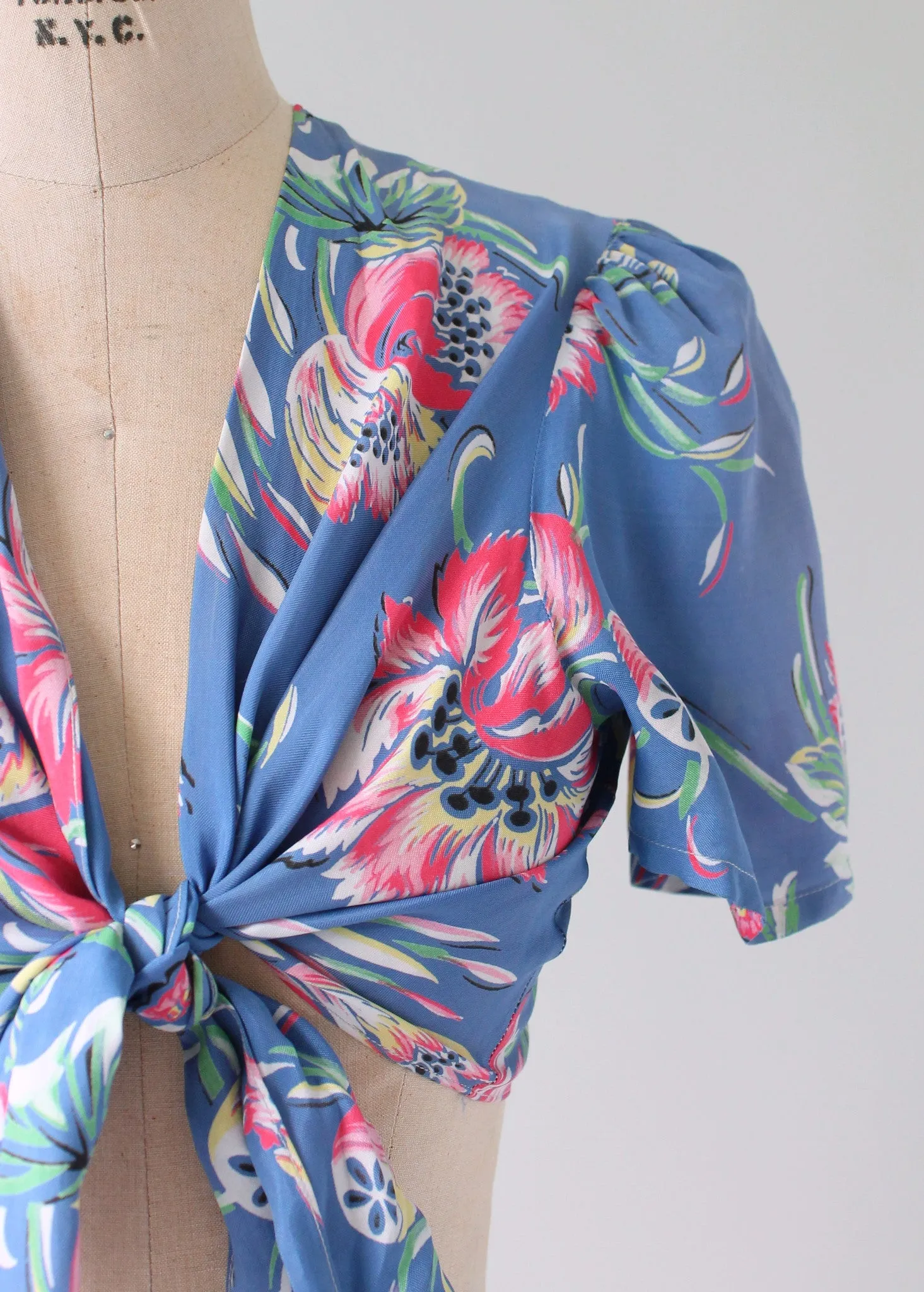Vintage 1940s Floral Print Tie Front Top