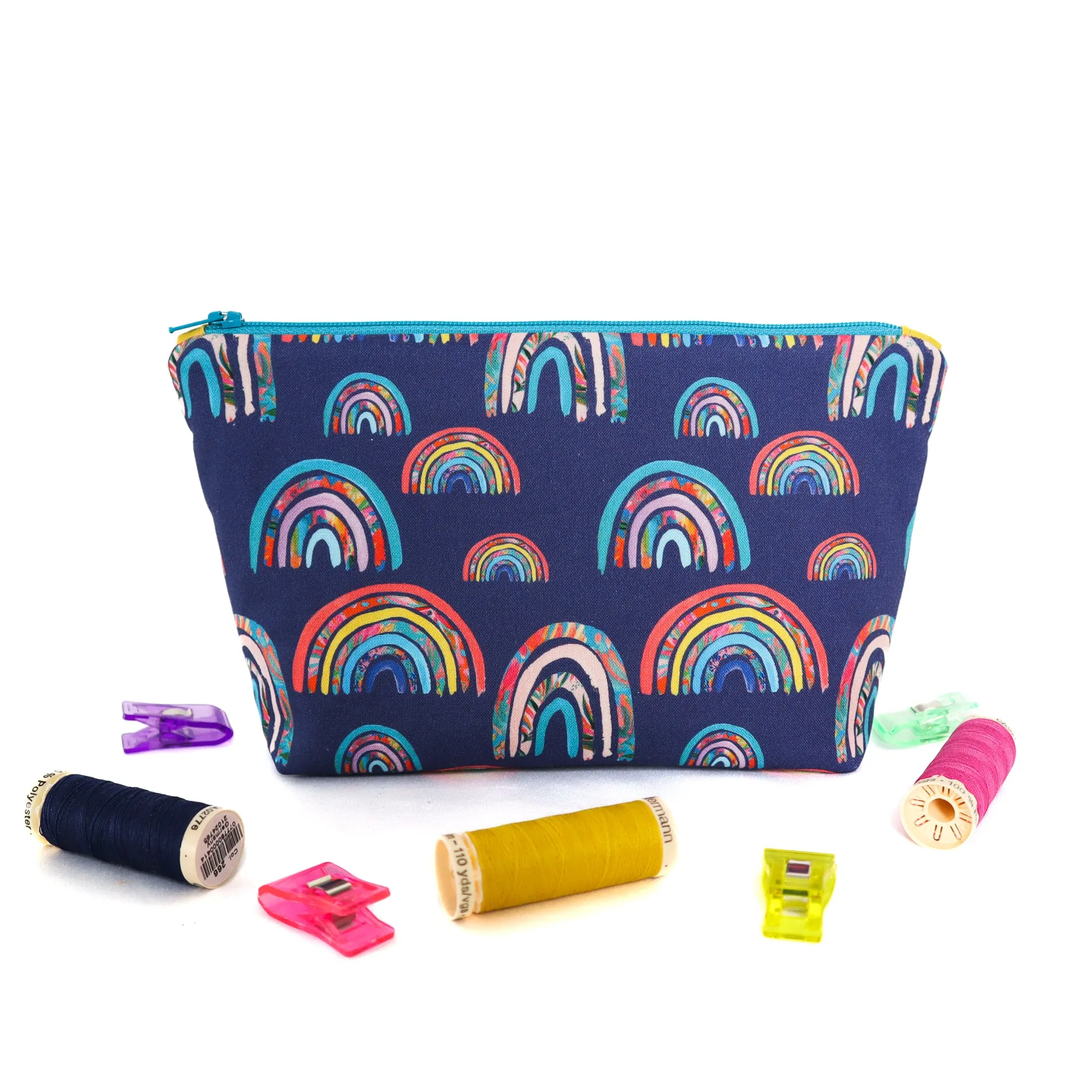 Zipper Pouches, 3 Sizes - Beginner Sewing Pattern & Video Tutorial